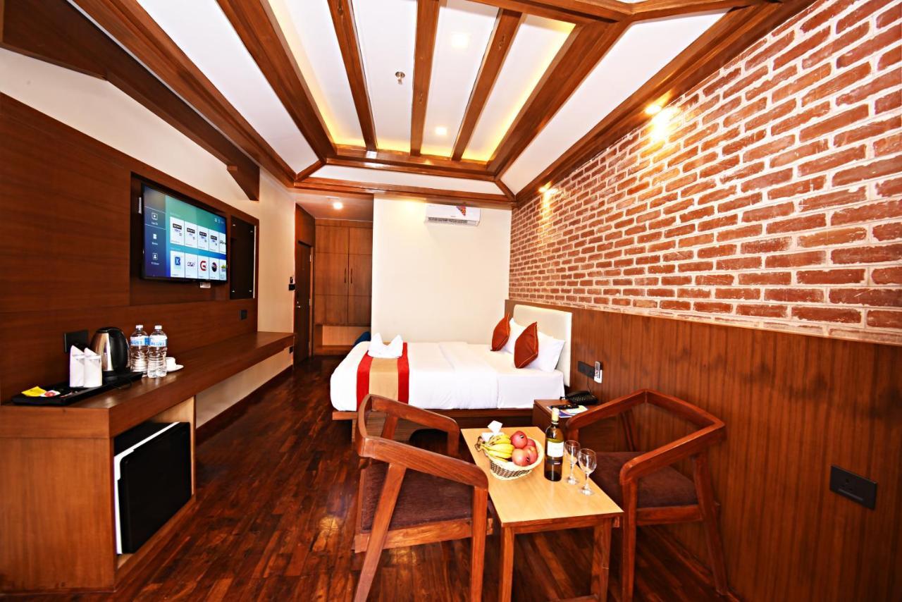 Hotel Thamel Park Kathmandu Exteriör bild