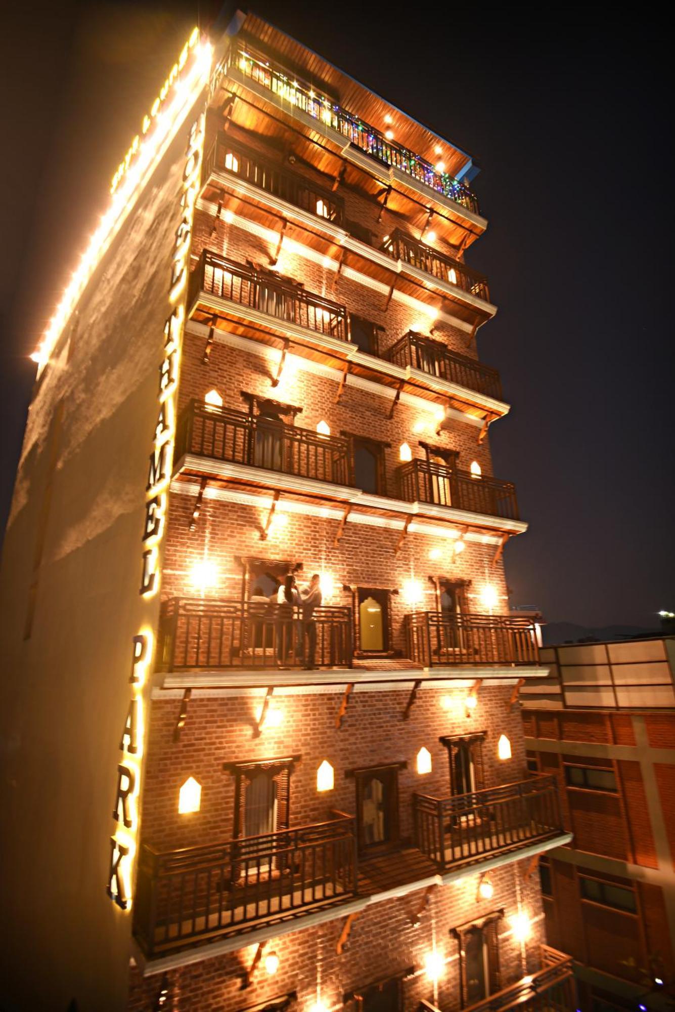 Hotel Thamel Park Kathmandu Exteriör bild
